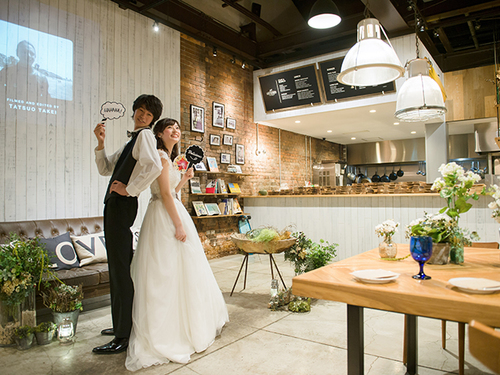 設備 サービス リンシエメ L Insieme Cafe Bread リンシエメカフェアンドブレッド ハーバーランドの結婚式二次会ご相談受付中 ぐるなびウエディング テーブルコーディネートもお任せください